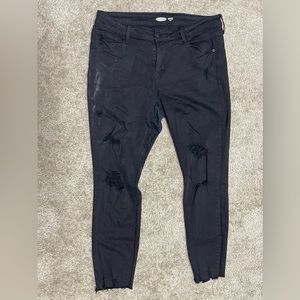 Old Navy Rockstar Super Skinny Ankle Ripped Jeans